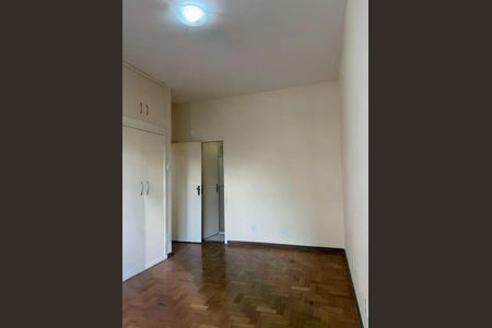 Apartamento à venda com 3 quartos, 130m² em Funcionários, Belo Horizonte