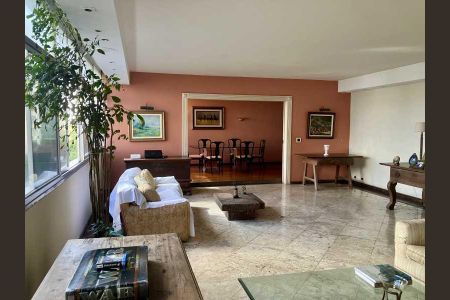 Apartamento à venda com 320m², 4 quartos e 1 vaga