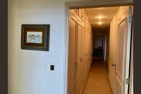 Apartamento à venda com 320m², 4 quartos e 1 vaga