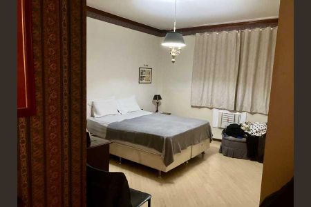 Apartamento à venda com 320m², 4 quartos e 1 vaga