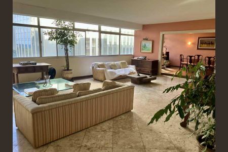Apartamento à venda com 4 quartos, 320m² em Leme, Rio de Janeiro