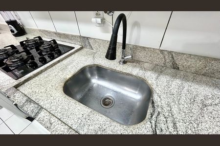 Apartamento à venda com 44m², 2 quartos e 1 vagaCozinha