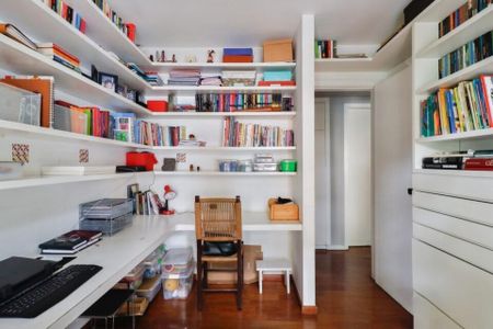 Apartamento à venda com 131m², 4 quartos e 2 vagas