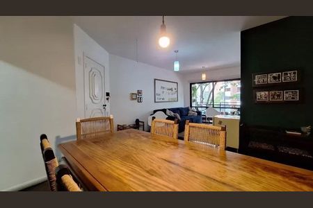 Apartamento à venda com 131m², 4 quartos e 2 vagas