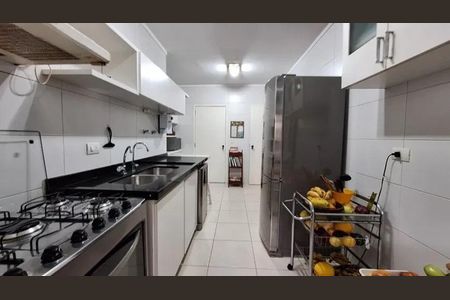 Apartamento à venda com 131m², 4 quartos e 2 vagas