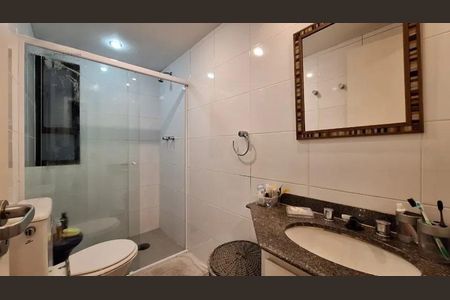 Apartamento à venda com 131m², 4 quartos e 2 vagas