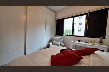 Apartamento à venda com 131m², 4 quartos e 2 vagas
