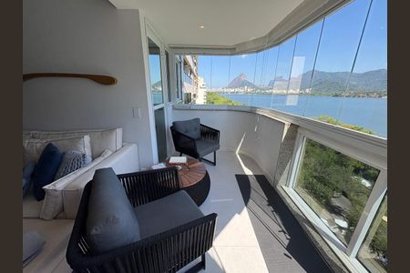 Apartamento à venda com 58m², 2 quartos e 1 vaga