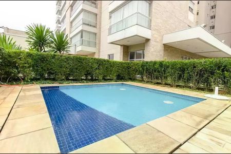Apartamento à venda com 162m², 3 quartos e 3 vagas
