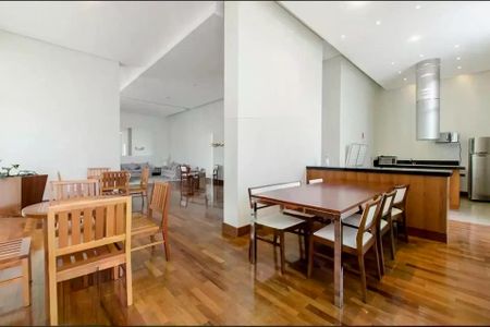 Apartamento à venda com 162m², 3 quartos e 3 vagas