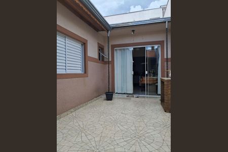 Casa à venda com 147m², 2 quartos e 2 vagas