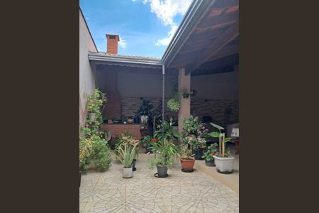 Casa à venda com 147m², 2 quartos e 2 vagas