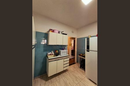 Casa à venda com 240m², 2 quartos e 4 vagas