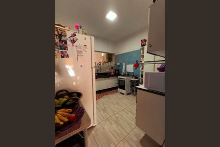 Casa à venda com 240m², 2 quartos e 4 vagas