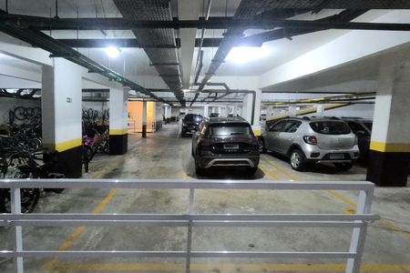 Apartamento para alugar com 94m², 3 quartos e 2 vagasÁrea Comum - Garagem