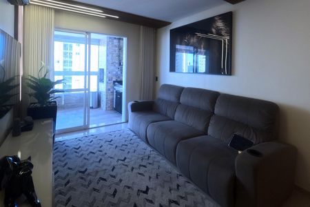 Sala 2 ambientes de apartamento para alugar com 3 quartos, 94m² em Ponta da Praia, Santos