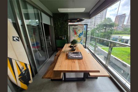 Apartamento à venda com 100m², 2 quartos e 2 vagas