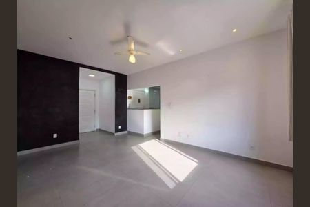 Apartamento à venda com 80m², 2 quartos e sem vaga