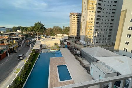 Apartamento para alugar com 55m², 2 quartos e 1 vaga Apartamento para alugar com 55m², 2 quartos e 1 vagaVaranda
