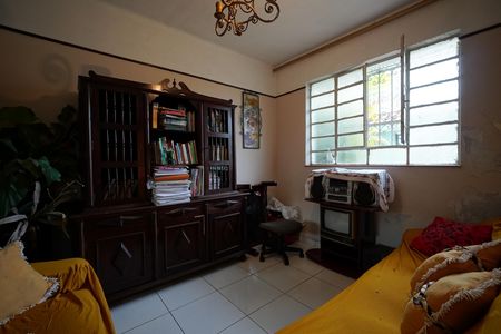 Sala de casa à venda com 3 quartos, 152m² em Vila Mariana, São Paulo