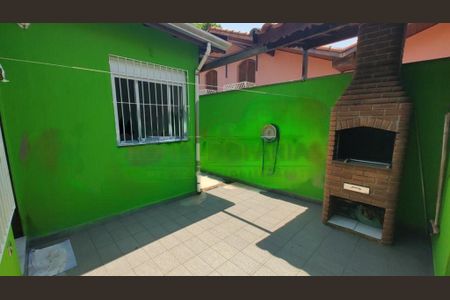 Casa à venda com 106m², 3 quartos e 2 vagas