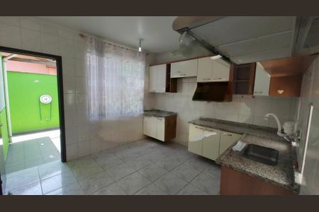 Casa à venda com 106m², 3 quartos e 2 vagas