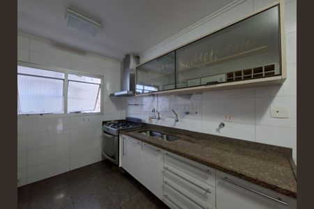 Apartamento à venda com 210m², 4 quartos e 3 vagas