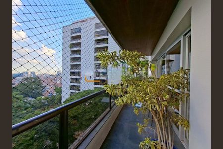 Apartamento à venda com 210m², 4 quartos e 3 vagas