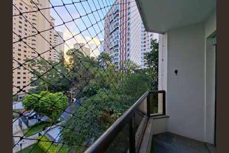Apartamento à venda com 210m², 4 quartos e 3 vagas