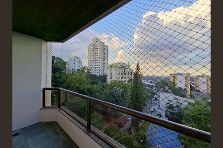 Apartamento à venda com 210m², 4 quartos e 3 vagas