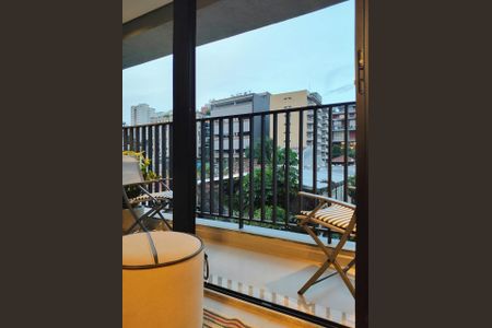 Studio para alugar com 28m², 1 quarto e sem vagaVaranda