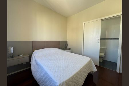 Apartamento à venda com 80m², 3 quartos e 1 vaga