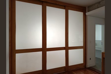 Apartamento para alugar com 200m², 1 quarto e sem vaga Apartamento para alugar com 200m², 1 quarto e sem vagaSala