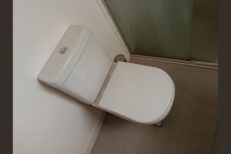 Apartamento para alugar com 200m², 1 quarto e sem vaga Apartamento para alugar com 200m², 1 quarto e sem vagaBanheiro