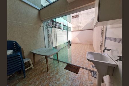 Casa à venda com 2 quartos, 106m² em Jardim Sao Cristovao, São Paulo