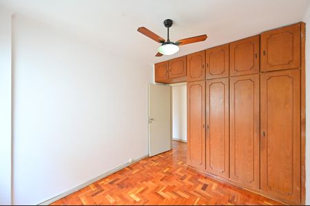 Apartamento para alugar com 74m², 2 quartos e 1 vagaQuarto 2