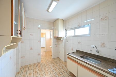 Apartamento para alugar com 74m², 2 quartos e 1 vagaCozinha