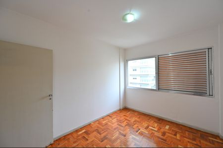 Apartamento para alugar com 74m², 2 quartos e 1 vagaQuarto 1