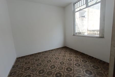 Quarto de apartamento para alugar com 2 quartos, 70m² em Parque Duque, Duque de Caxias