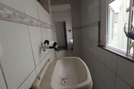 Apartamento para alugar com 70m², 2 quartos e 1 vagaÁrea de Serviço