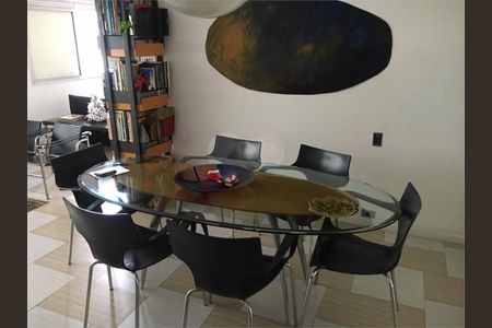 Apartamento à venda com 90m², 1 quarto e 1 vaga