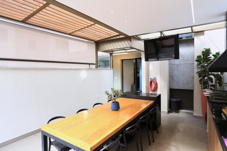 Apartamento para alugar com 150m², 2 quartos e 2 vagas Apartamento para alugar com 150m², 2 quartos e 2 vagasVaranda gourmet