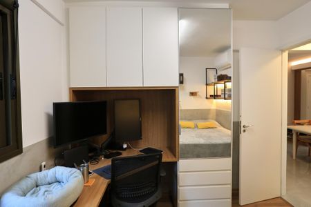 Apartamento para alugar com 150m², 2 quartos e 2 vagas Apartamento para alugar com 150m², 2 quartos e 2 vagasQuarto