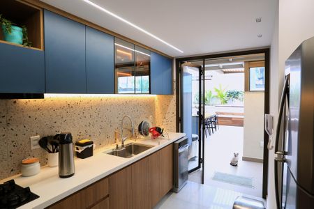 Apartamento para alugar com 150m², 2 quartos e 2 vagas Apartamento para alugar com 150m², 2 quartos e 2 vagasCozinha