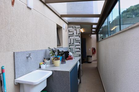 Apartamento para alugar com 150m², 2 quartos e 2 vagas Apartamento para alugar com 150m², 2 quartos e 2 vagasÁrea de Serviço