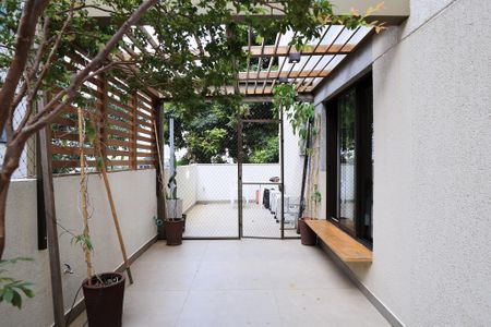 Apartamento para alugar com 150m², 2 quartos e 2 vagas Apartamento para alugar com 150m², 2 quartos e 2 vagasÁrea externa