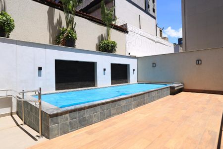 Apartamento para alugar com 150m², 2 quartos e 2 vagas Apartamento para alugar com 150m², 2 quartos e 2 vagasÁrea comum - Piscina