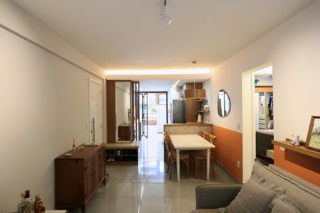 Apartamento para alugar com 150m², 2 quartos e 2 vagas Apartamento para alugar com 150m², 2 quartos e 2 vagasSala