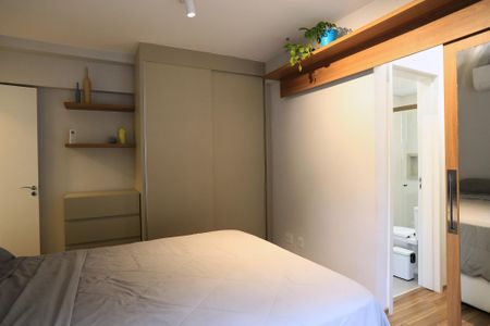 Apartamento para alugar com 150m², 2 quartos e 2 vagas Apartamento para alugar com 150m², 2 quartos e 2 vagasSuíte