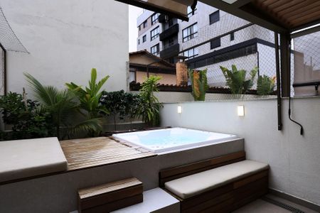 Apartamento para alugar com 150m², 2 quartos e 2 vagas Apartamento para alugar com 150m², 2 quartos e 2 vagasVaranda gourmet